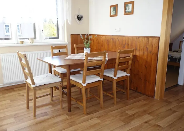 Lägenhet Ubytovani Sedlarik Mladé Buky